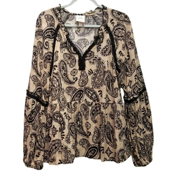 Knox Rose Tops - Knox Rose NWOT Floral Paisley Tunic Top Long Slv Beige Boho Lace Romantic Small